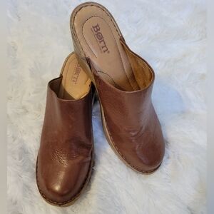 Born Women's Brown Leather Clogs - Natalie - Size 9